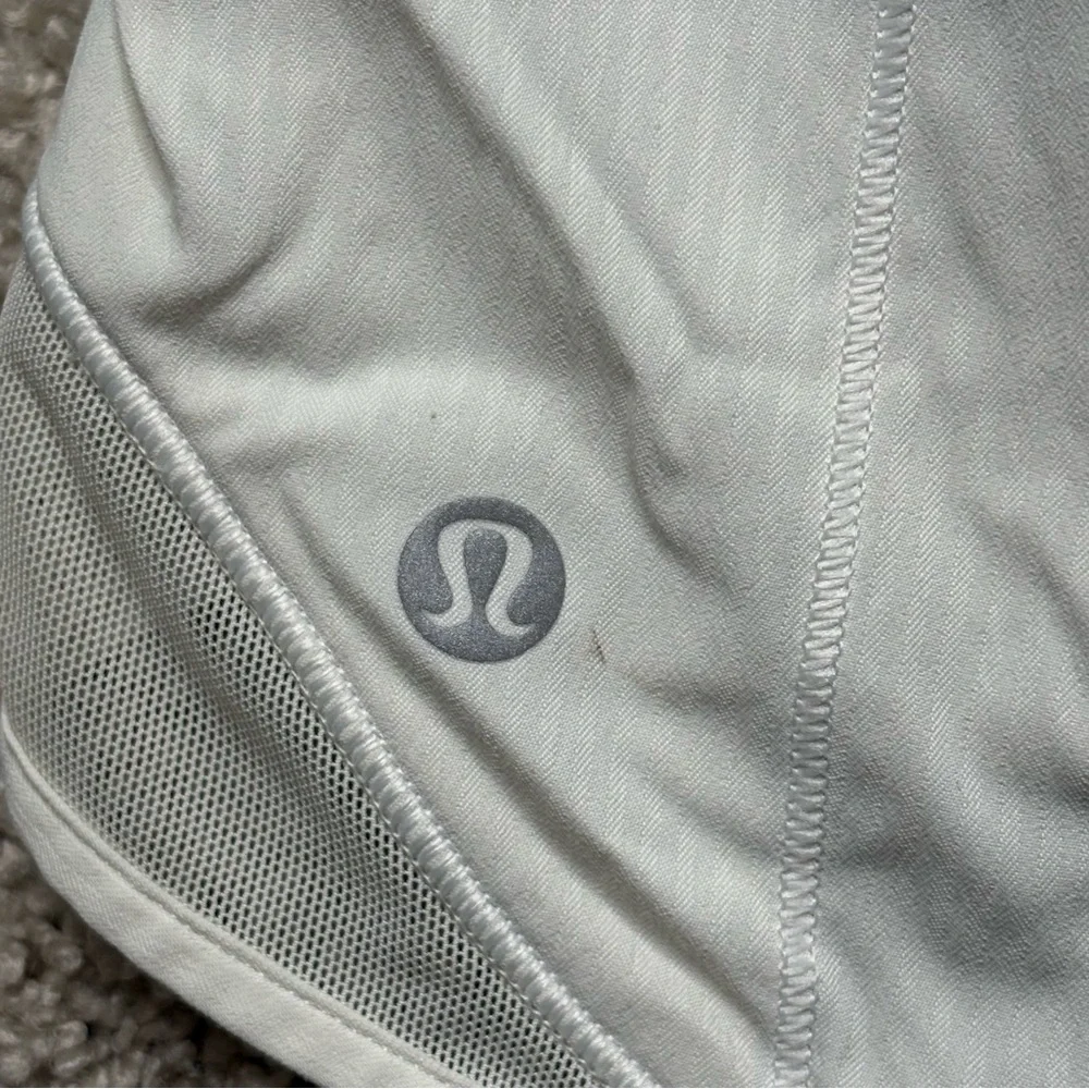 Lululemon Hotty Hot Short II (Long 4